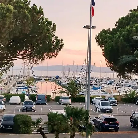 Port Santa Lucia Apartment *