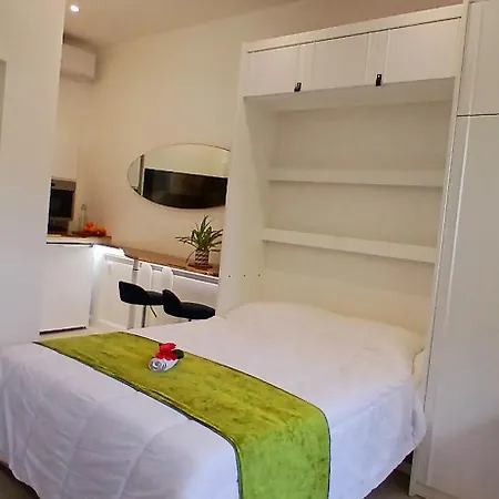Port Santa Lucia Apartment
