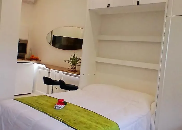 Port Santa Lucia 公寓