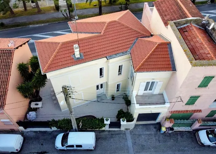 Port Santa Lucia 公寓